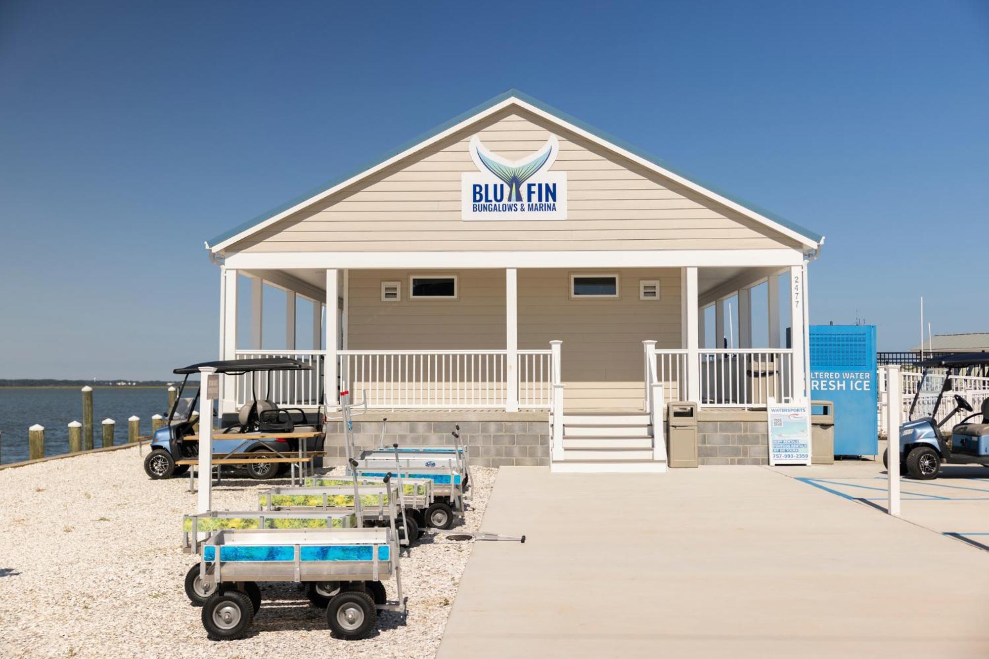 Blufin Bungalows & Marina Chincoteague Extérieur photo