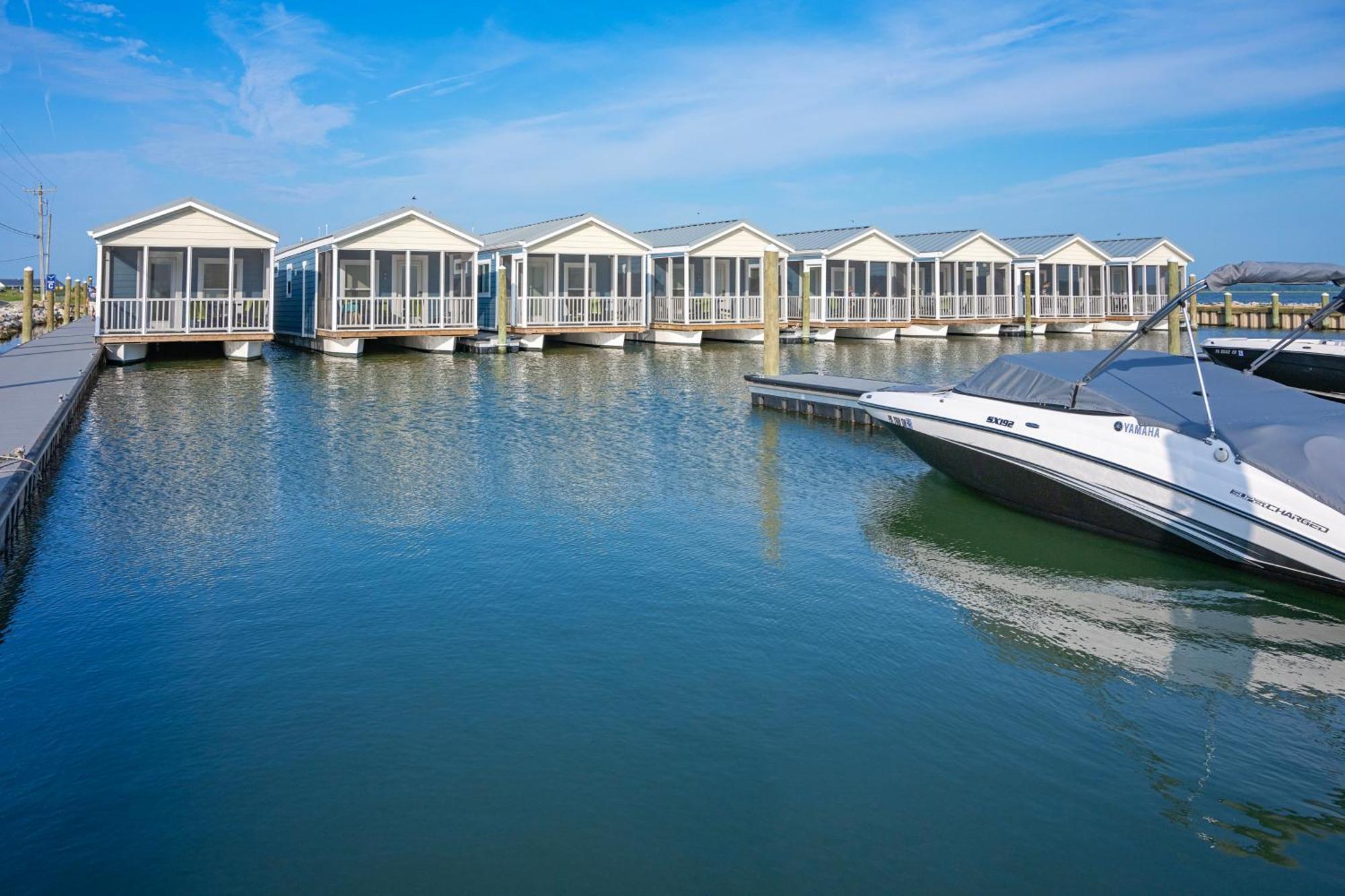 Blufin Bungalows & Marina Chincoteague Chambre photo